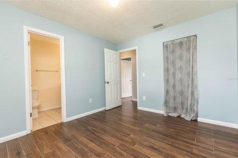 Villa ou maison à vendre à Wildwood, Floride: 2 chambres, 79.71 m2 № 2092349 - photo 12