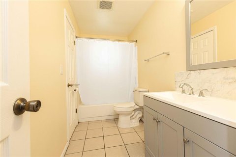 Villa ou maison à vendre à Wildwood, Floride: 2 chambres, 79.71 m2 № 2092349 - photo 14