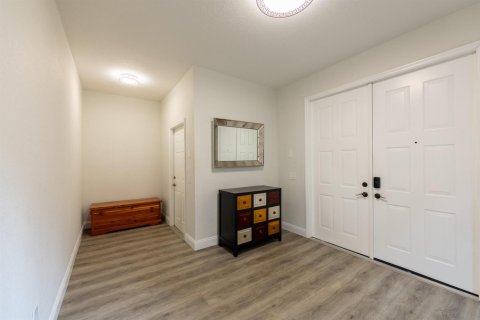 Townhouse in Weston, Florida 4 bedrooms, 217.39 sq.m. № 2185708 - photo 7