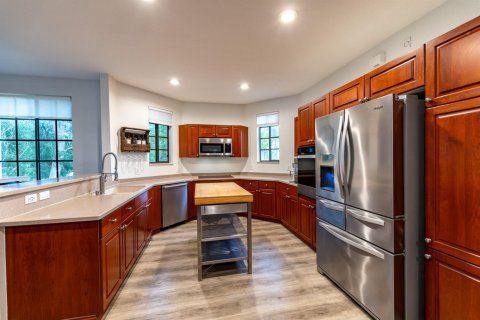 Townhouse in Weston, Florida 4 bedrooms, 217.39 sq.m. № 2185708 - photo 17