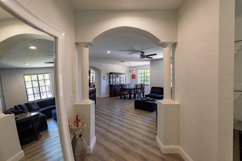 Townhouse in Weston, Florida 4 bedrooms, 217.39 sq.m. № 2185708 - photo 29