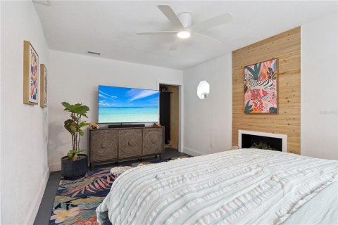 House in Holly Hill, Florida 4 bedrooms, 142.05 sq.m. № 2428713 - photo 23