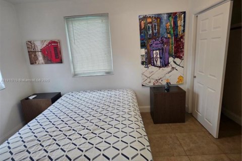 Appartement à louer à North Miami, Floride: 1 chambre, 215.16 m2 № 1966799 - photo 7