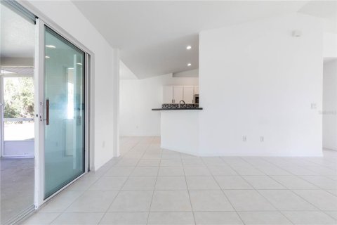 Villa ou maison à vendre à Palm Coast, Floride: 3 chambres, 154.78 m2 № 2413751 - photo 9