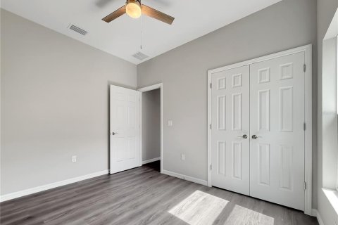 Villa ou maison à vendre à Tampa, Floride: 3 chambres, 116.22 m2 № 2201260 - photo 19