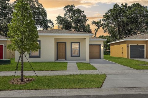Villa ou maison à Tampa, Floride 3 chambres, 116.22 m2 № 2201260
