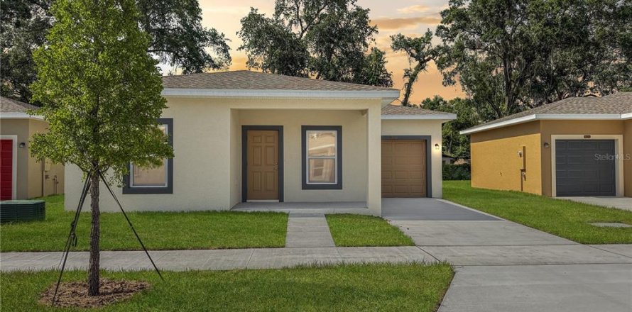 Villa ou maison à Tampa, Floride 3 chambres, 116.22 m2 № 2201260