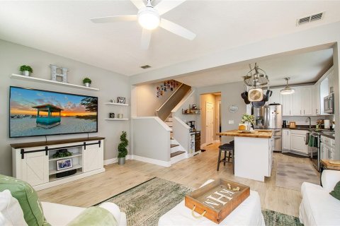 Adosado en venta en Celebration, Florida, 2 dormitorios, 133.78 m2 № 1912896 - foto 18