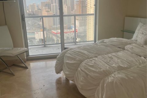 Condominio en alquiler en Miami, Florida, 3 dormitorios, 138.05 m2 № 2064478 - foto 11