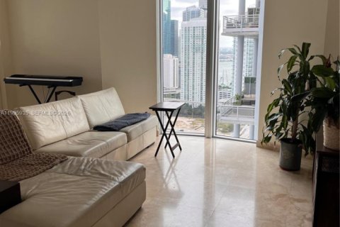 Condominio en alquiler en Miami, Florida, 3 dormitorios, 138.05 m2 № 2064478 - foto 6