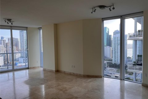 Condominio en alquiler en Miami, Florida, 3 dormitorios, 138.05 m2 № 2064478 - foto 7
