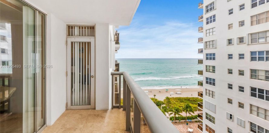 Condo à Miami Beach, Floride, 2 chambres № 2009677