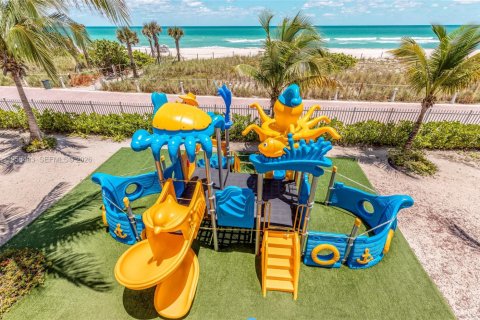 Copropriété à louer à Miami Beach, Floride: 2 chambres, 118.08 m2 № 2009677 - photo 28