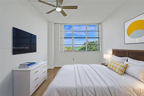Copropriété à vendre à Pembroke Pines, Floride: 2 chambres, 91.04 m2 № 1847626 - photo 15