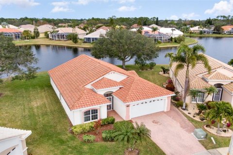 House in Rockledge, Florida 3 bedrooms, 170.94 sq.m. № 1522647 - photo 3