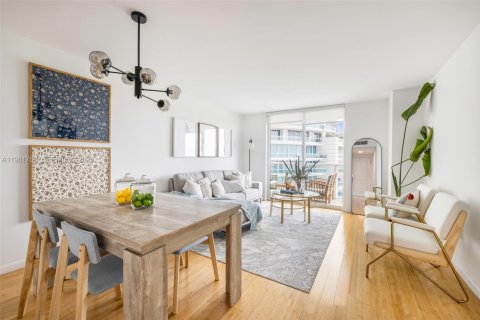 Copropriété à louer à Miami, Floride: 1 chambre, 73.49 m2 № 2048526 - photo 3