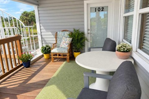 Propiedad comercial en alquiler en Tarpon Springs, Florida, 18.95 m2 № 2405521 - foto 4