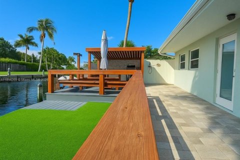 Villa ou maison à vendre à Stuart, Floride: 3 chambres, 126.16 m2 № 1947099 - photo 24