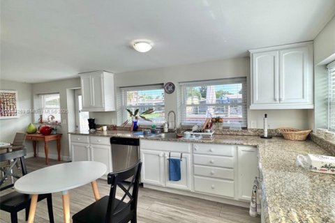 Villa ou maison à vendre à Stuart, Floride: 3 chambres, 126.16 m2 № 1947099 - photo 8