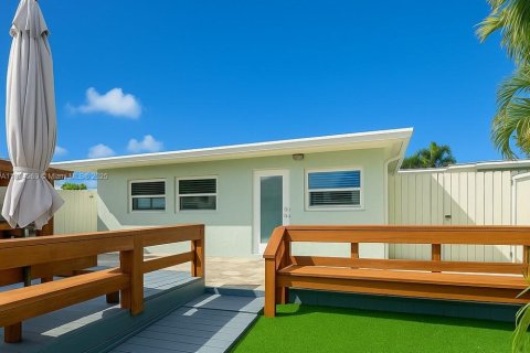 Villa ou maison à vendre à Stuart, Floride: 3 chambres, 126.16 m2 № 1947099 - photo 23