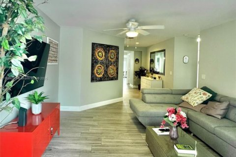 Villa ou maison à vendre à Stuart, Floride: 3 chambres, 126.16 m2 № 1947099 - photo 12