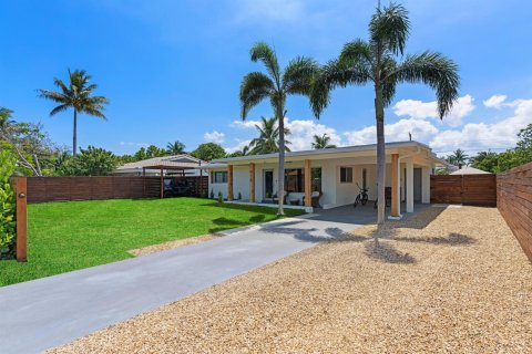 Villa ou maison à louer à Delray Beach, Floride: 2 chambres, 96.99 m2 № 2410719 - photo 2