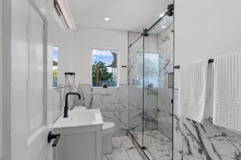 Villa ou maison à louer à Delray Beach, Floride: 2 chambres, 96.99 m2 № 2410719 - photo 9