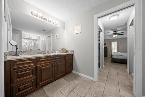 Casa en venta en Umatilla, Florida, 3 dormitorios, 155.15 m2 № 2239033 - foto 28