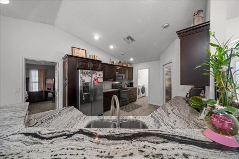 Casa en venta en Umatilla, Florida, 3 dormitorios, 155.15 m2 № 2239033 - foto 15