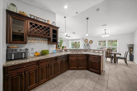 Casa en venta en Umatilla, Florida, 3 dormitorios, 155.15 m2 № 2239033 - foto 16