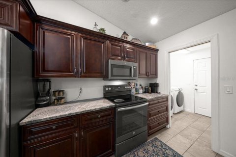 Casa en venta en Umatilla, Florida, 3 dormitorios, 155.15 m2 № 2239033 - foto 20