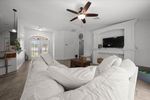 Casa en venta en Umatilla, Florida, 3 dormitorios, 155.15 m2 № 2239033 - foto 6