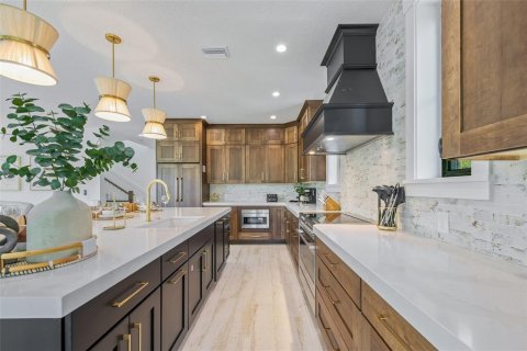 Villa ou maison à vendre à Sarasota, Floride: 8 chambres, 422.71 m2 № 1778327 - photo 3