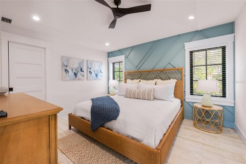 Casa en venta en Sarasota, Florida, 8 dormitorios, 422.71 m2 № 1778327 - foto 28