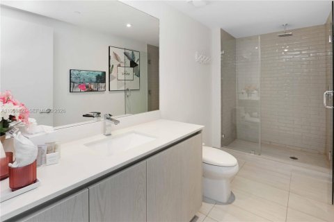 Condo in Hollywood, Florida, 3 bedrooms № 2188504 - photo 14