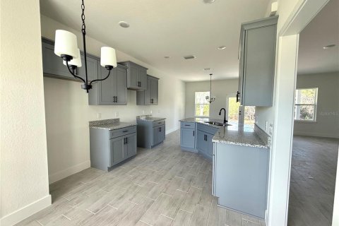 Villa ou maison à vendre à Punta Gorda, Floride: 5 chambres, 249.54 m2 № 2195858 - photo 7