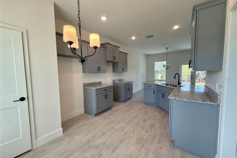 Villa ou maison à vendre à Punta Gorda, Floride: 5 chambres, 249.54 m2 № 2195858 - photo 5