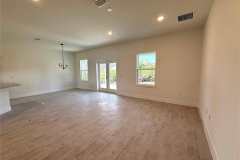 Villa ou maison à vendre à Punta Gorda, Floride: 5 chambres, 249.54 m2 № 2195858 - photo 12