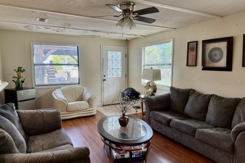Villa ou maison à vendre à Spring Hill, Floride: 3 chambres, 154.59 m2 № 1912635 - photo 6
