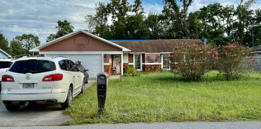 Villa ou maison à Spring Hill, Floride 3 chambres, 154.59 m2 № 1912635
