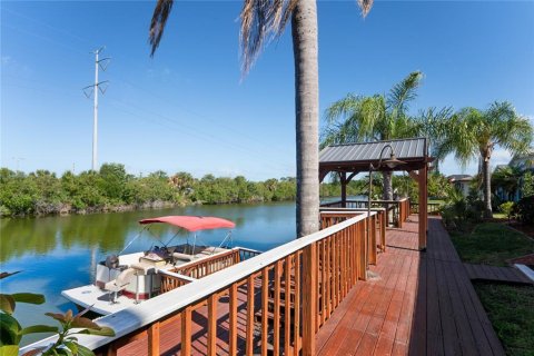 Villa ou maison à vendre à Holiday, Floride: 2 chambres, 170.57 m2 № 2099832 - photo 9