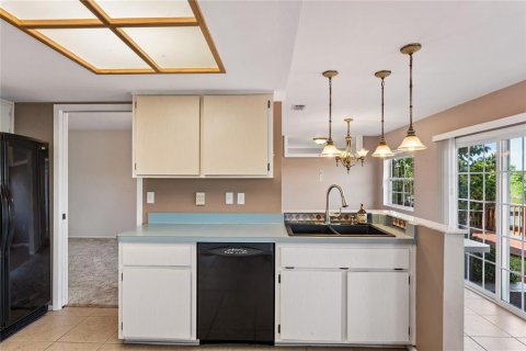 Villa ou maison à vendre à Holiday, Floride: 2 chambres, 170.57 m2 № 2099832 - photo 21