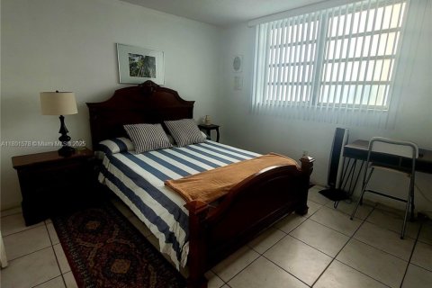 Copropriété à vendre à Aventura, Floride: 2 chambres, 100.61 m2 № 1983318 - photo 10