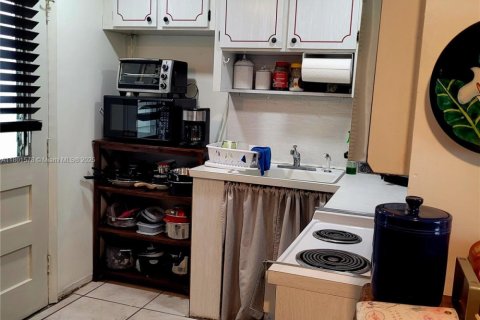 Copropriété à vendre à Aventura, Floride: 2 chambres, 100.61 m2 № 1983318 - photo 7