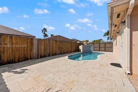 Купить виллу или дом в Майами, Флорида 3 спальни, 147.25м2, № 2027196 - фото 22