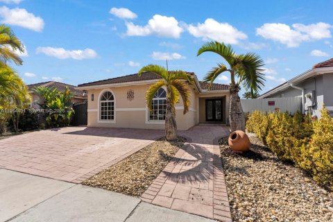 Купить виллу или дом в Майами, Флорида 3 спальни, 147.25м2, № 2027196 - фото 3