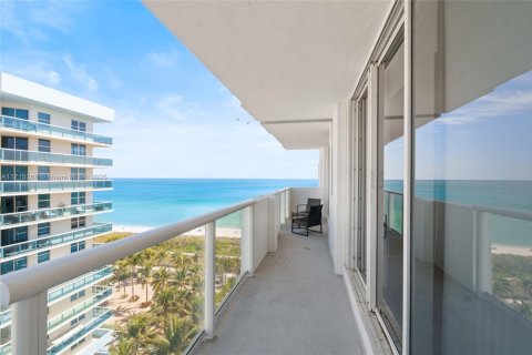 Condominio en alquiler en Surfside, Florida, 2 dormitorios, 137.96 m2 № 1943107 - foto 8