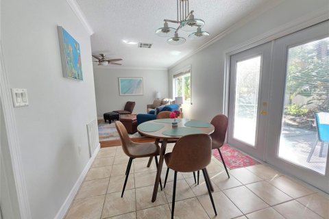 Villa ou maison à vendre à Pinellas Park, Floride: 2 chambres, 88.72 m2 № 2433058 - photo 4