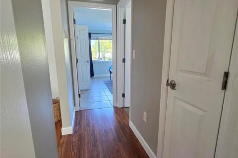 Villa ou maison à vendre à Pinellas Park, Floride: 2 chambres, 88.72 m2 № 2433058 - photo 18