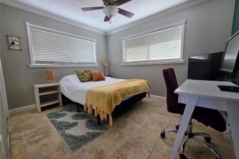 Villa ou maison à vendre à Pinellas Park, Floride: 2 chambres, 88.72 m2 № 2433058 - photo 19